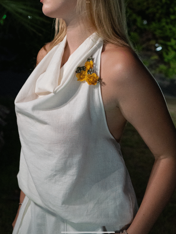 biel top yellow needle lace